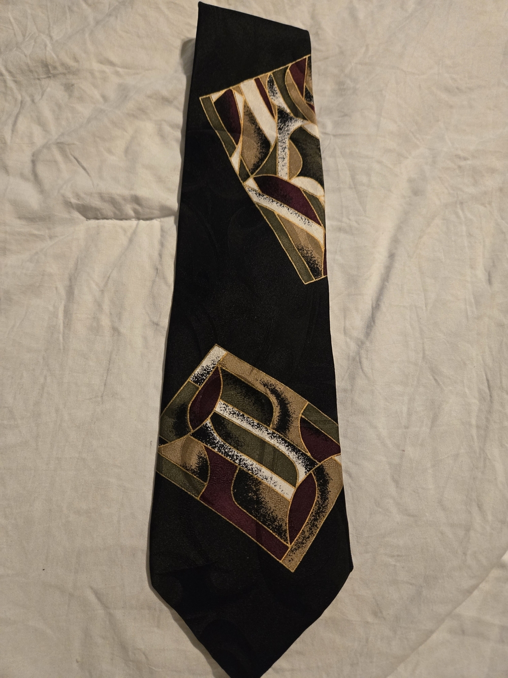 Chez Roffe New York 100% Silk Tie Black Gold Red Geometric 56.5" Made USA